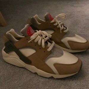 Nike - Mens US 13 - Air Huarache “Stussy - Desert Oak”